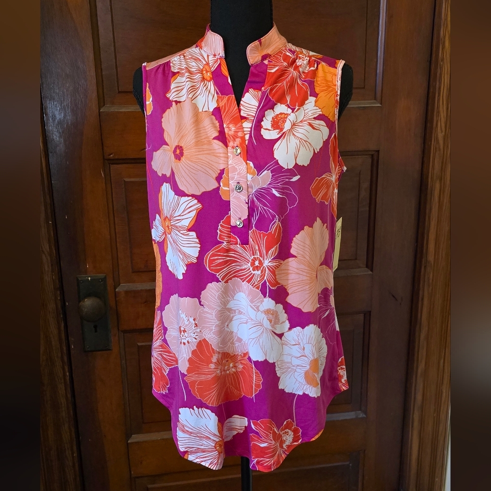 PerSeption Concept Magenta Floral Sleeveless Henley Top